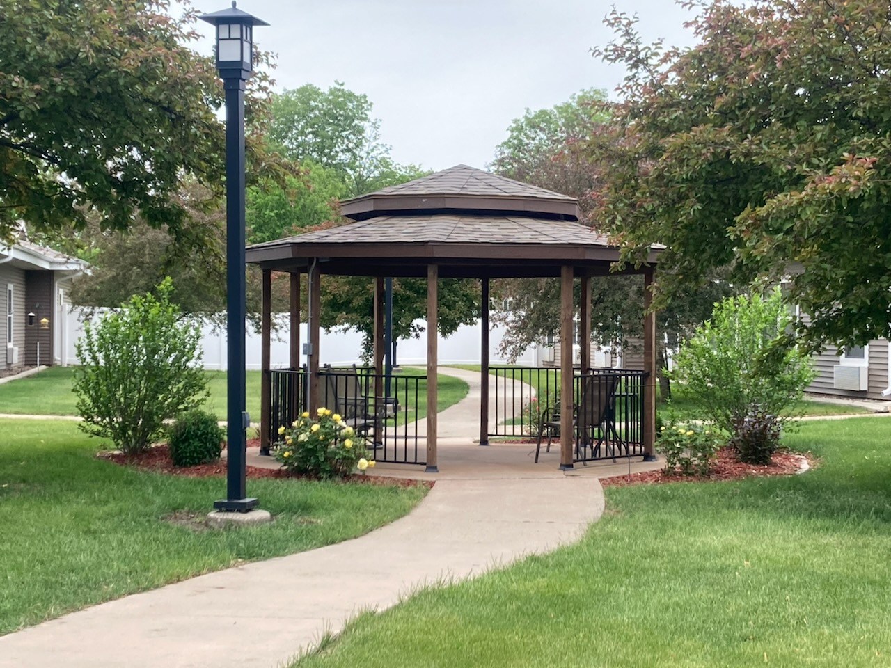 Gazebo at Windsor Manor Grinnell, Grinnell, IA